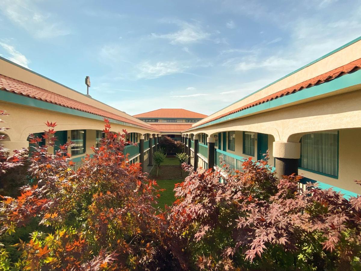 Motel 6 Savannah Ga Gateway & I95 Georgetown Exterior photo